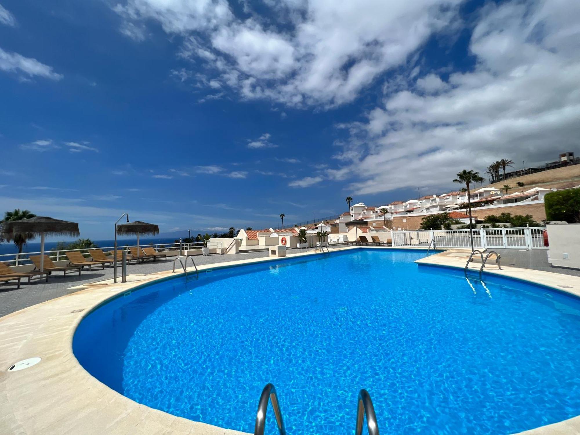 Paulmarie Apartment Ocean View 阿德耶 外观 照片