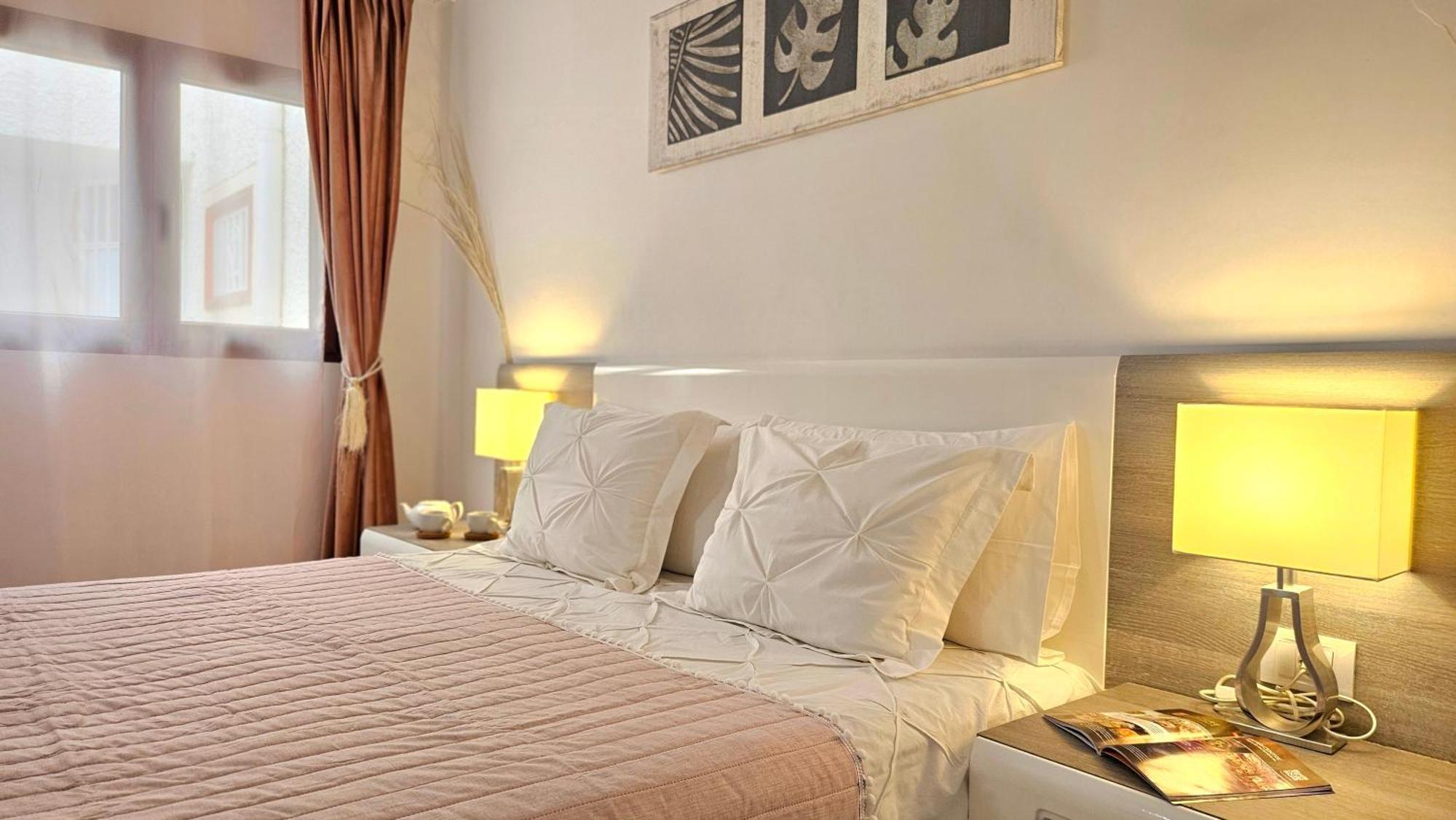 Paulmarie Apartment Ocean View 阿德耶 外观 照片