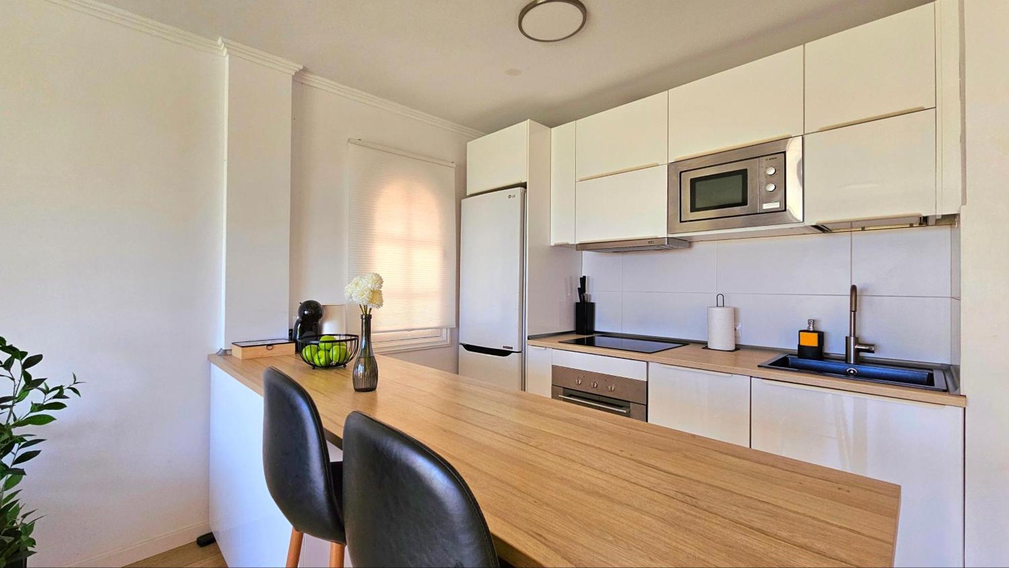 Paulmarie Apartment Ocean View 阿德耶 外观 照片