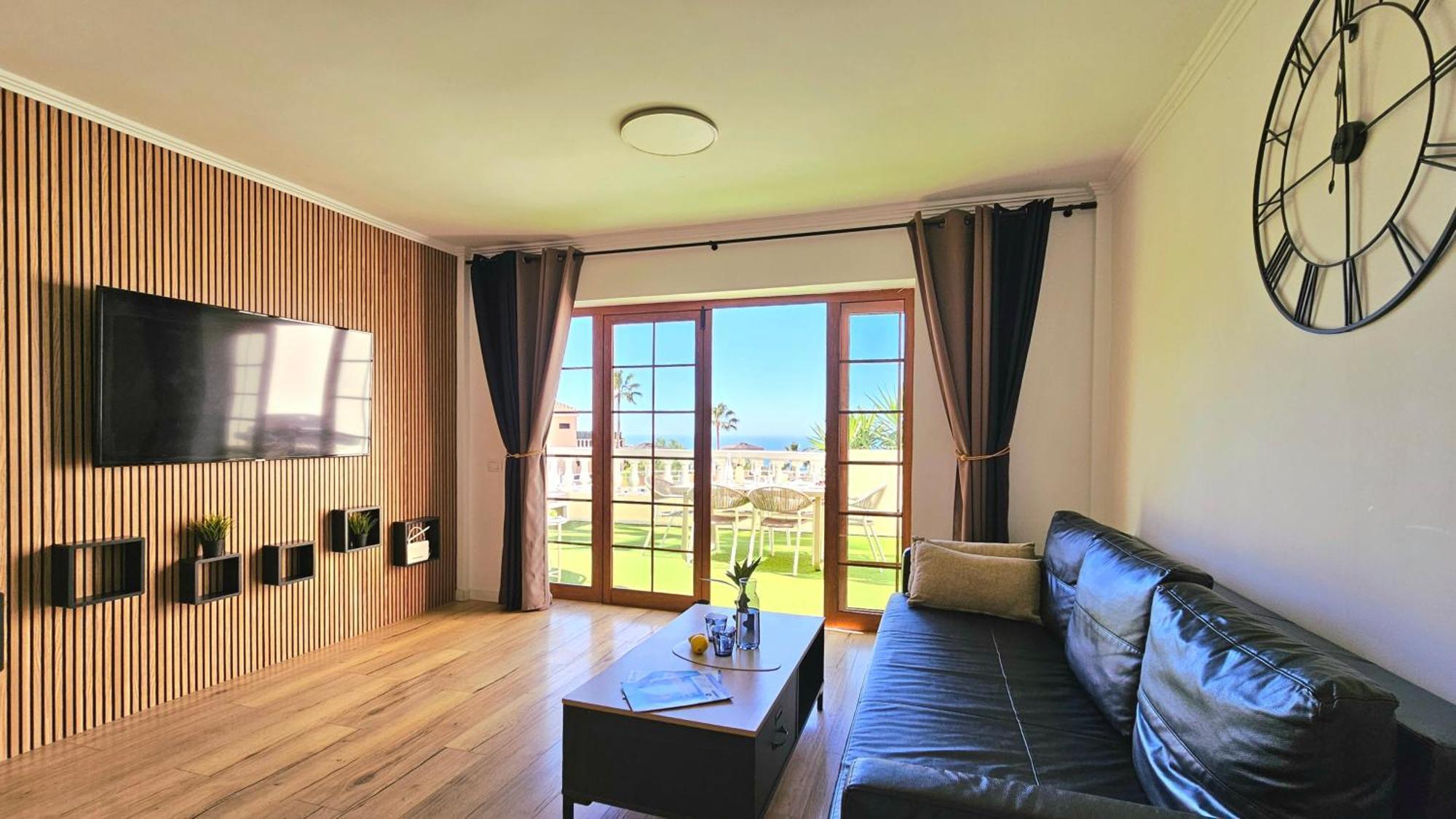 Paulmarie Apartment Ocean View 阿德耶 外观 照片