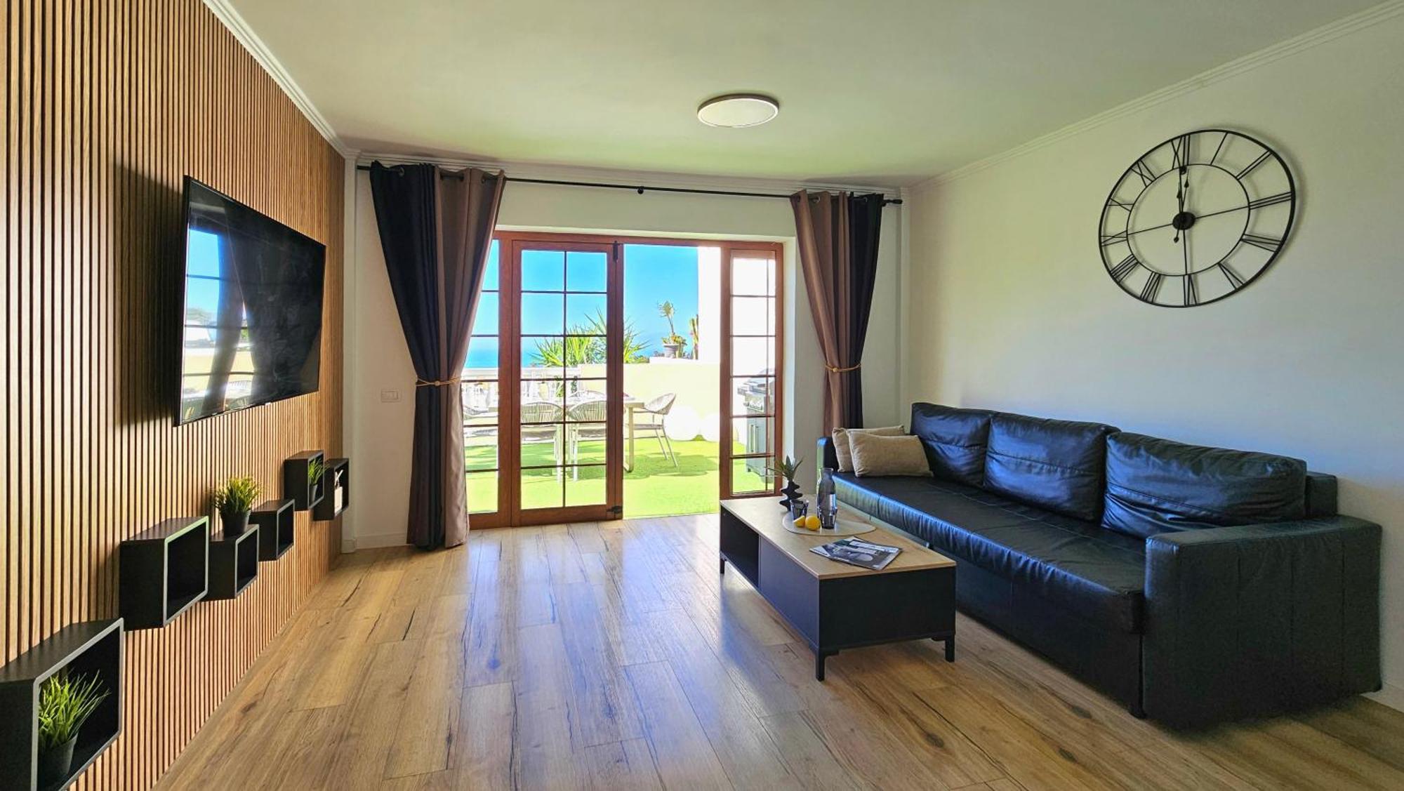 Paulmarie Apartment Ocean View 阿德耶 外观 照片